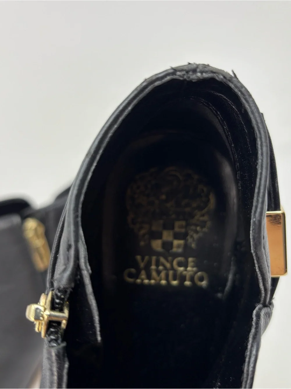 Vince Camuto Lokarie Black Leather Ankle Booties Gold Accent Heel Size 8.5